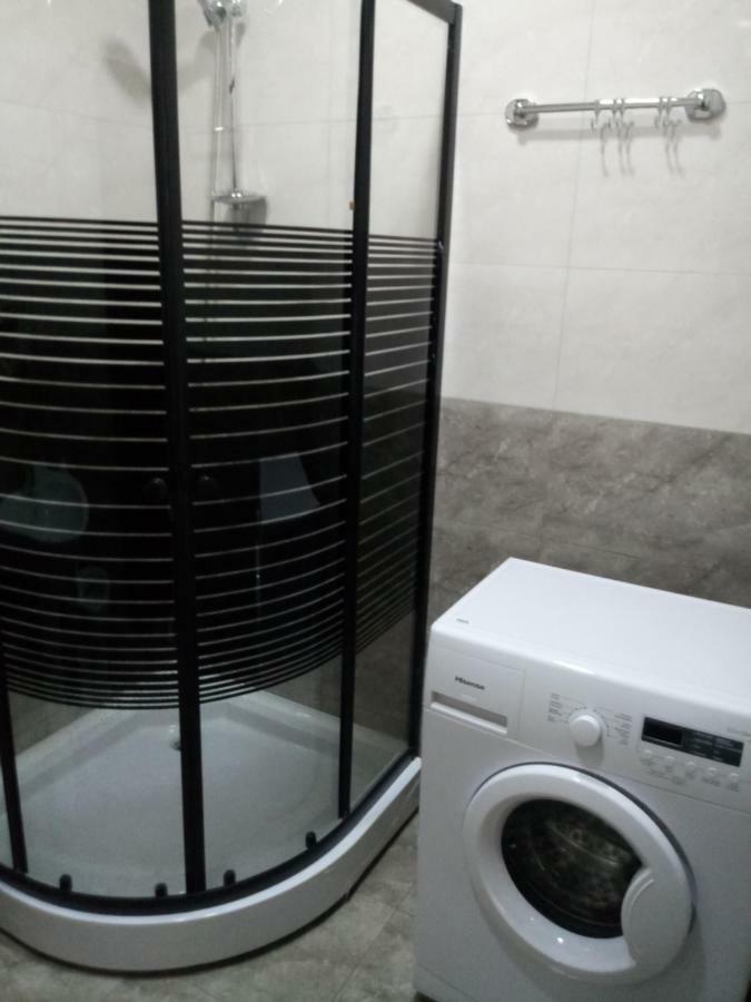 דירות Flat in Batumi city centre מראה חיצוני תמונה