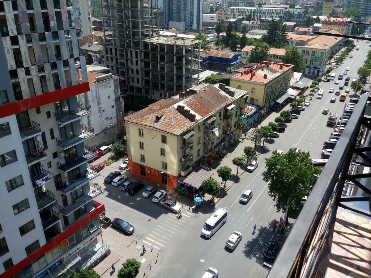דירות Flat in Batumi city centre מראה חיצוני תמונה